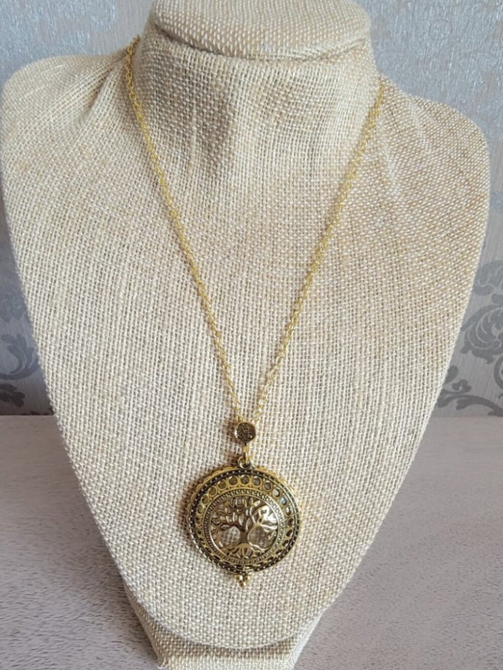 Vintage Hollow-out Tree of Life Necklace (36 Inches) with 5X Magnifying